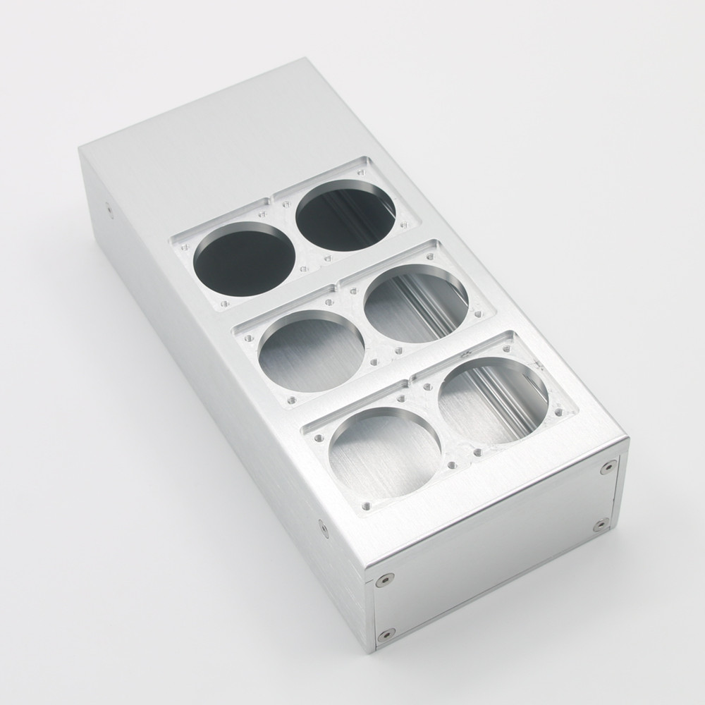 Caja de Enchufes de Alimentaci - Speaker Enclosure reseña y precio